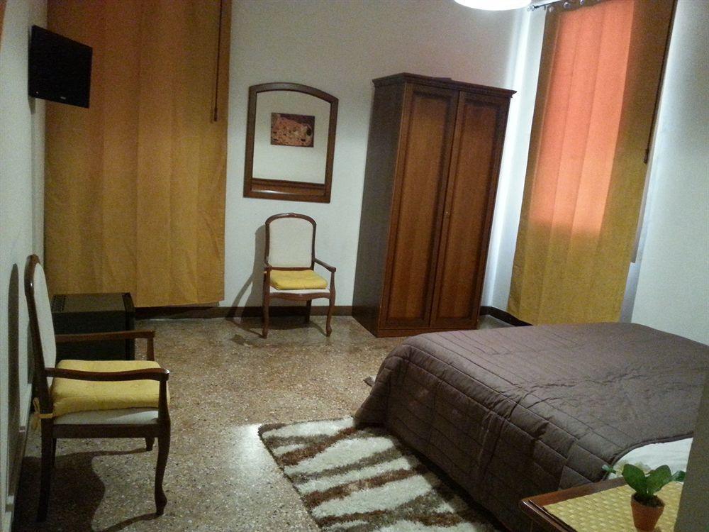 Hôtel Ca' Contarini 3026 à Venise Extérieur photo